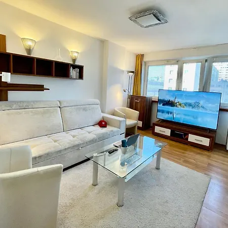 Apartment Sushi Metro Wifi 500 Mbs, 70'tv Netflix Appletv+ *